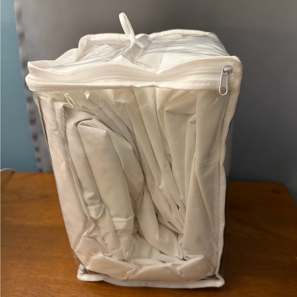 NIB Allerease Allergy Protection Cover for King Mattress - Picture 4 of 4